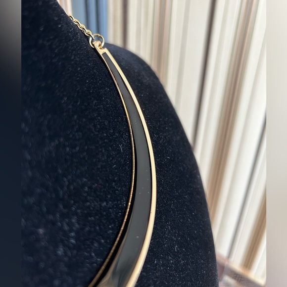 BCBG Maxazria necklace - Picture 3 of 5